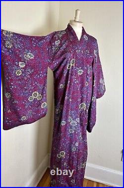 Beautiful VTG 40s 50s Purple Red Floral Japanese Printed Silk Kimono Furisode