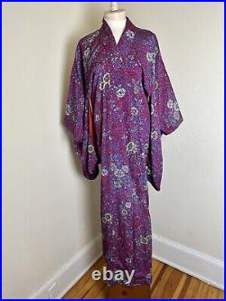 Beautiful VTG 40s 50s Purple Red Floral Japanese Printed Silk Kimono Furisode