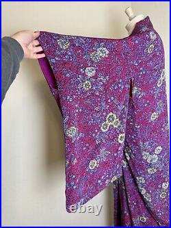 Beautiful VTG 40s 50s Purple Red Floral Japanese Printed Silk Kimono Furisode