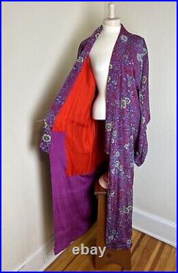 Beautiful VTG 40s 50s Purple Red Floral Japanese Printed Silk Kimono Furisode