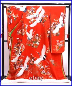 Kimono Japanese silk Red Uchikake Wedding Embroidery Flying cranes Vintage