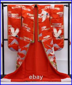 Kimono Japanese silk Red Uchikake Wedding Embroidery Flying cranes Vintage Rare