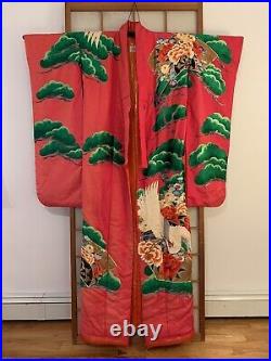 Vintage IRO UCHIKAKE Japanese Handmade Red Wedding Kimono Silk Embroidered