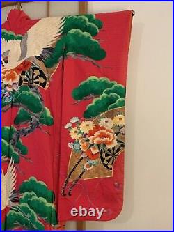 Vintage IRO UCHIKAKE Japanese Handmade Red Wedding Kimono Silk Embroidered